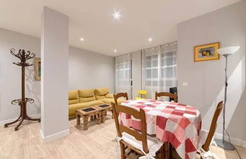 Barakaldo Appartement | Salgeta Reformado amplio y acogedor con wifi