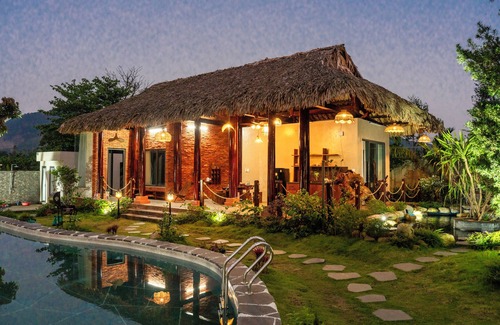 Hoa Vang Maison | Salt Electrolysis Pool 2BR 2BA kitchen Ba Na Hills