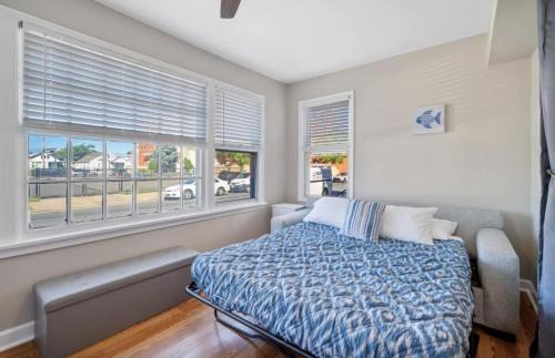 Margate City Maison | Salt Life Retreat Unit A-2BR/2BA, Heart of Margate