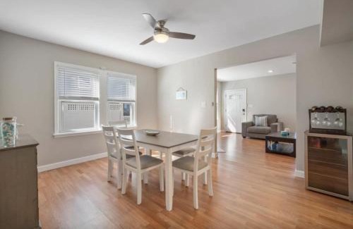 Margate City Maison | Salt Life Retreat Unit A-2BR/2BA, Heart of Margate