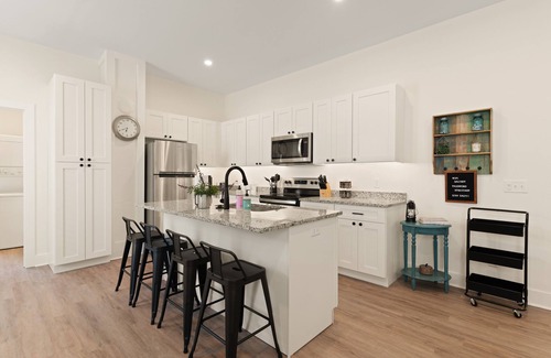 Brunswick Maison | Salt on Wolfe | 2 Bed, 1 Bath