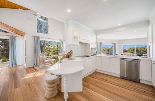 Dunbogan Maison | Salt Spray - Full House