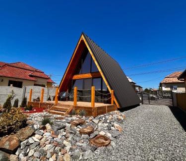 Sandulesti Chalet De Ski | Saltwood A-Frame, Free Parking