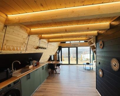 Sandulesti Chalet De Ski | Saltwood A-Frame, Free Parking