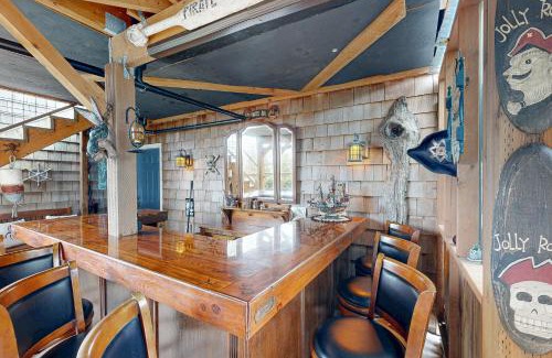 Depoe Bay Maison | Salty Sunsets