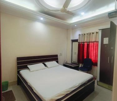 Raebareli Hôtel | Saluja Palace