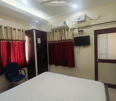 Raebareli Hôtel | Saluja Palace
