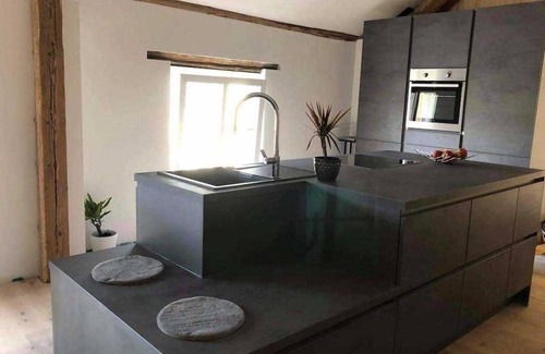 Niederweis Appartement | Sam's Cottage Suite - Sam's Cottage Suite