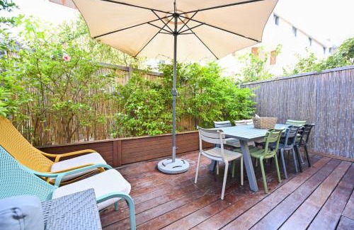 Neve Tzedek Appartement | Sam's Journey 4BR Garden by HolyGuest