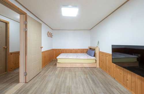 Samcheok Maison | Samcheok sky Pension