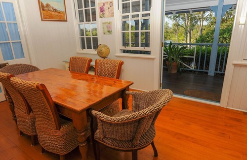 Mount Samson Maison | Samford Lacs - Honeymoon Bay