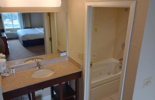 Central Oklahoma City Hôtel | SAMIR Stay at NW Expressway