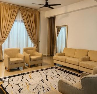 Kajang Maison | SAMPOISGT VILLA HOMESTAY - Near Bangi Avenue, BACC, UKM, GMI, EVO, Bangi Gateway, KIPMall