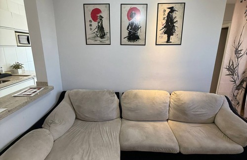 Amambai Appartement | Samurai sword apartment: Oriental decoration