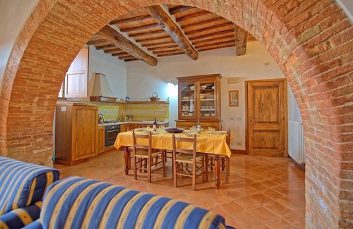 Monteroni d'Arbia Appartement | San Donnino 5 - Location de vacances avec piscine près de Sienne, Toscane