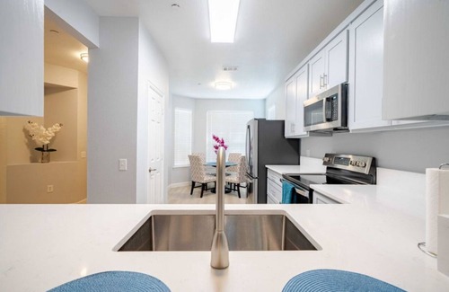 Lewisville Maison | San Jacinto Hill Peaceful Living