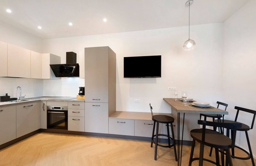 Giaveno Appartement | Appartement 'San Lorenzo' avec Balcon et Climatisation