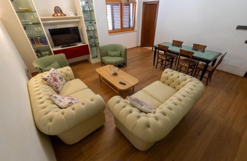 Ruoti Maison | San Lorenzo B & B