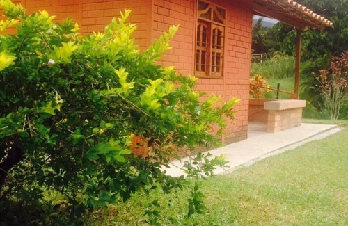 San Rafael Cottage | San Martin 7 chambres / 1 cabine de bain à San Rafael / Bizcocho / natura