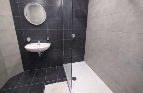 Qawra Appartement | San Pawl Bay Hostel