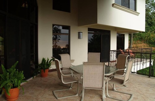 San Ramon Maison | SAN RAMON POSITANO PARADISE HOUSE