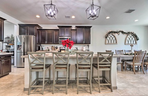 San Tan Valley Maison | San Tan Valley Gem w/ Private Pool & Hot Tub!