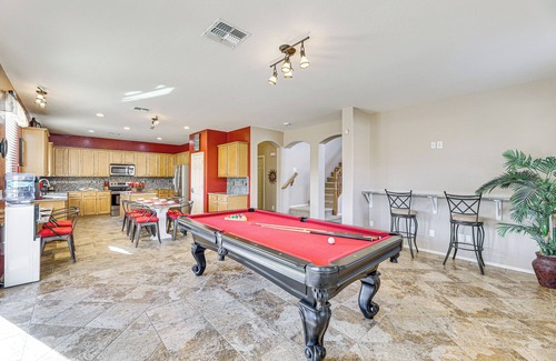 Circle Cross Ranch Maison | San Tan Valley w/ Hot Tub & Oasis-Like Backyard!