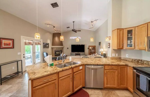 Val Vista Lakes Maison | Sanctuary at Val Vista Lakes