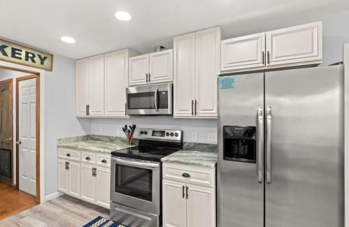 Gulf Lagoon Beach Maison | Sand Castle-Pool, Game Rooms, covered outdoor space with tiki bar, 1min walk to beach