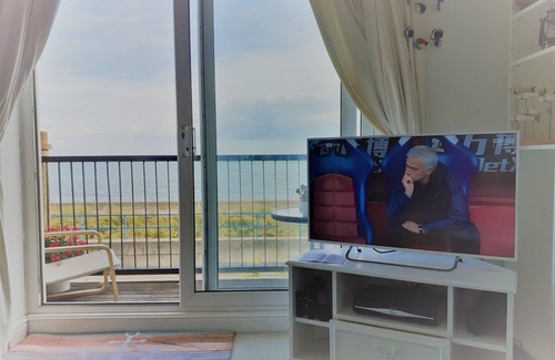 Clacton-on-Sea Maison | Sand Castles ~ Beachfront town house