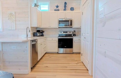 Port Aransas Maison | Sand Dollar Dream | Private Boardwalk