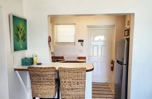 Warwick Appartement | Beach Front Studio Apt Centrally Located in Bermuda