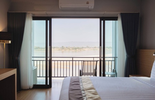 Sang Khom Hôtel | Sand & River Hotel