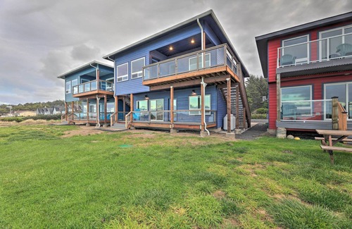 Waldport Cottage | Sanderling Sea Cottages, Unit 7 w/ Beach Access!