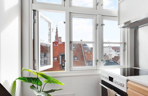 Christianshavn Appartement | Sanders Saint - Nice 1-bdr Apt by the Canals