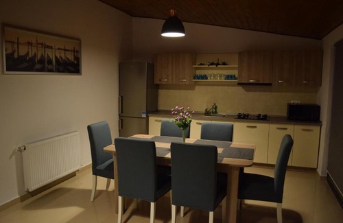 Pauleni-Ciuc Appartement | Sanderson Apartments