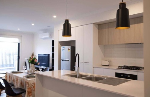 Carrum Downs Maison | Sandford Estate - Luxury Living in Carrum Downs!