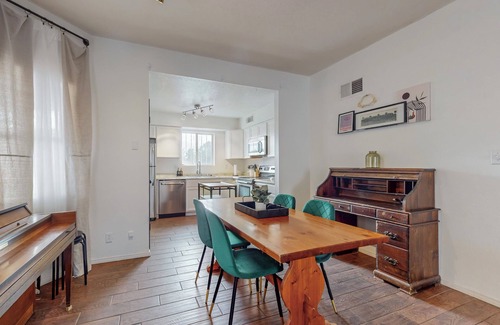 Northeast Heights Copropriété | Sandia Sunset Home W/ Mountain View In Albuquerque