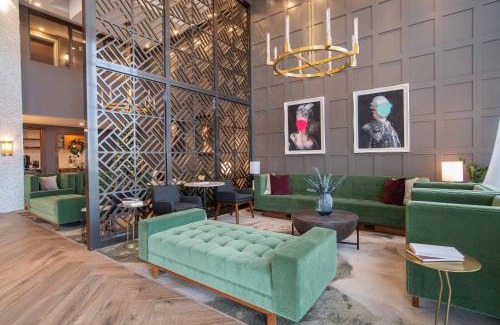 Ottawa Division Hôtel | Sandman Signature Ottawa Airport Hotel