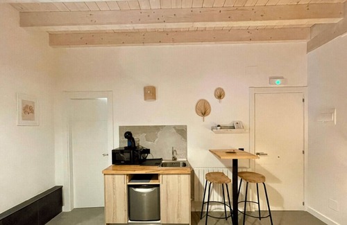 Villafufre Autre | Sandoñana · by Wehomes · Old Palace Lodge DA8