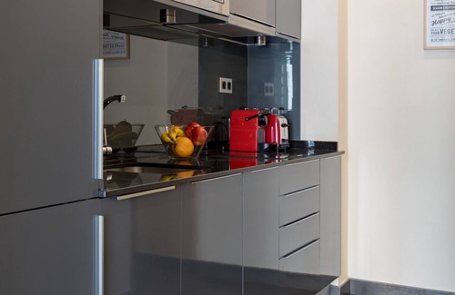 Trafalgar Appartement | Sandoval - 1 Bedroom with Sofa Bed