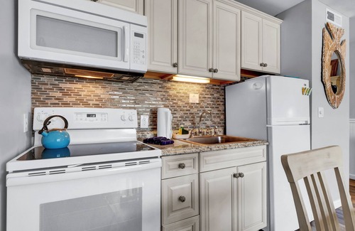 South End Hôtel | Sandpeddler Inn & Suites