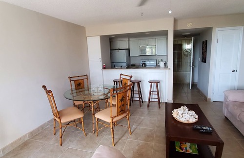 Windsor Park Copropriété | Sandy Beach within minutes from your private garden patio