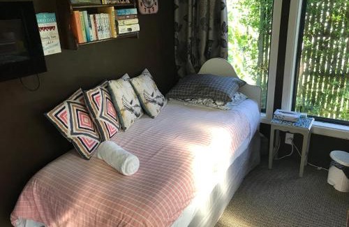 New Brighton Maison | Sandy Feet Accommodation
