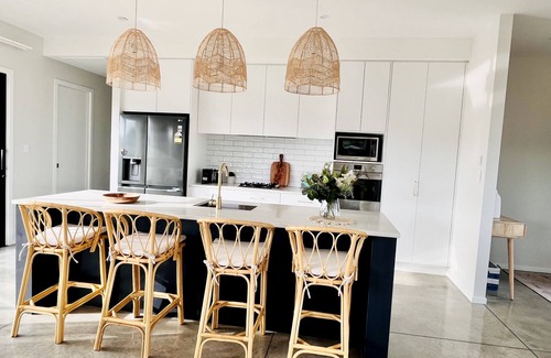 Waihi Beach Maison | Sandy Palms - Home Away From Home