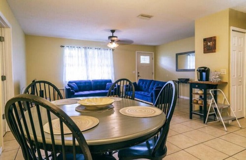 DeLand Cottage | *** Sandy's Peaceful Retreat***