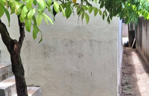 Beruwela Appartement | Sandy Steps- home stay upstairs 1 bedroom apartment with AC and WiFi