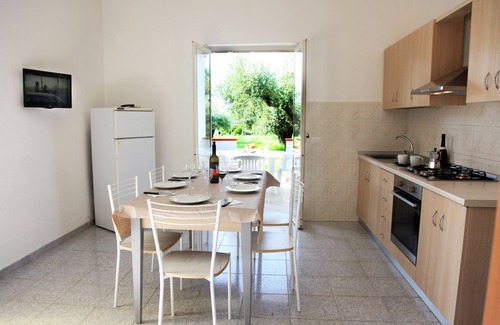 Santa Maria Appartement | Sangeni, maison du vacances - Appartement n.5, au premier étage with terrasse