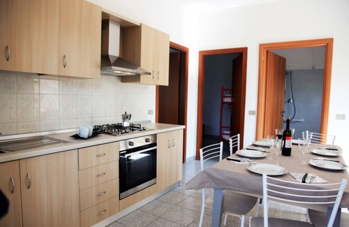 Santa Maria Appartement | Sangeni, maison du vacances - Appartement n.5, au premier étage with terrasse