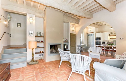 Barberino Tavarnelle Appartement | Sangiovese Maison de Campagne, appartement avec piscine dans un petit village dans les collines du Chianti